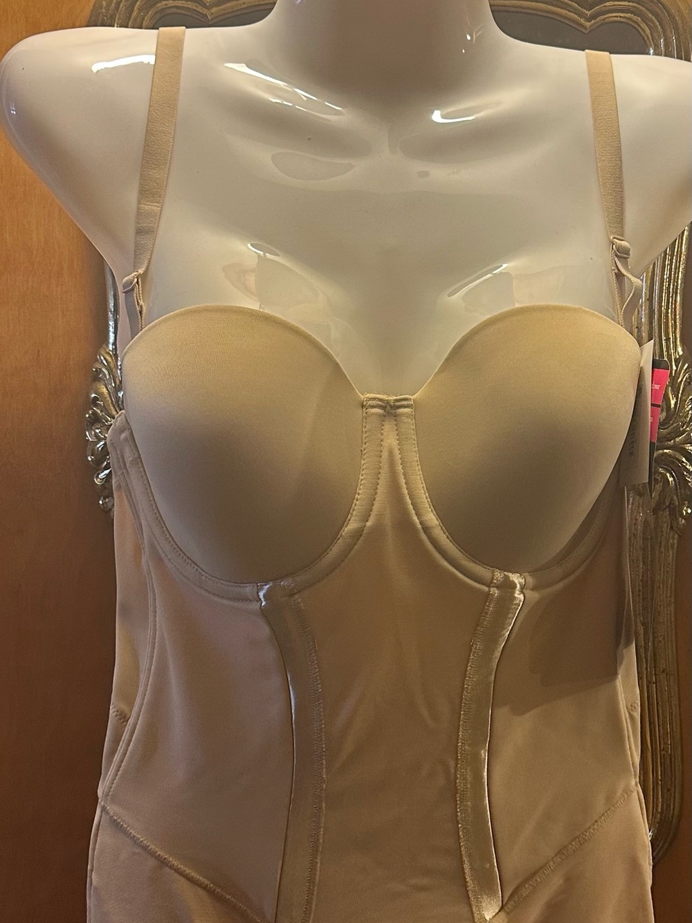 NWT Maidenform Convertible Nude Strapless Longline Shapewear Bodysuit Size 36C